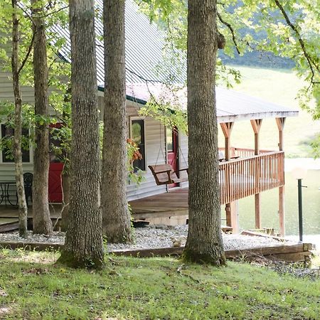 The Lake House A Hidden Gem Sleeps 4 Columbia ภายนอก รูปภาพ